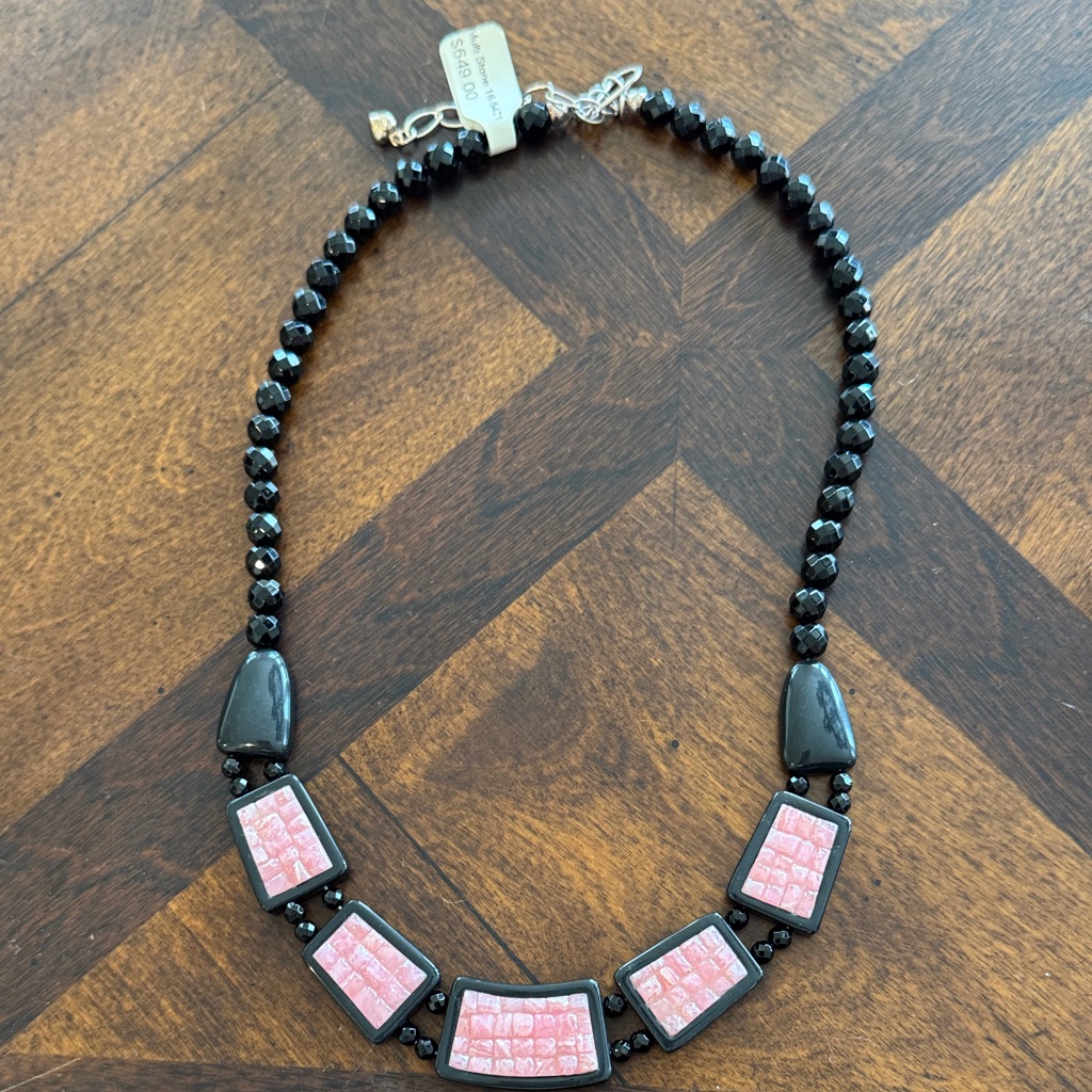 Nwt Stunning Jay King Desert Rose Black Onyx Necklace With Pink Rhodochrosite.